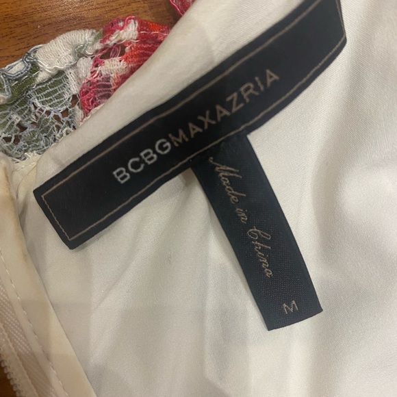 BCBG high low lace dress size medium with off shoulder detail - Picture 8 of 8